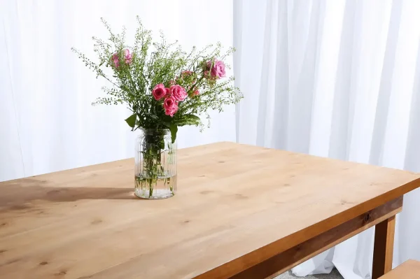 valley-wood-dining-table-01 bonzerbeds.co.uk